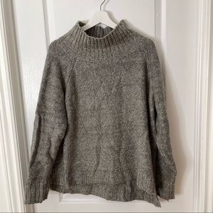 H&M grey turtleneck sweater